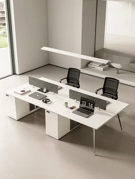 Személyzeti irodában, asztal, dupla hat, négy, személyzeti képernyőn, kártya asztal, asztal, szék kombináció